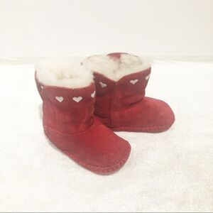 Ugg “Cassie Hearts” plush cranberry color size 2/3